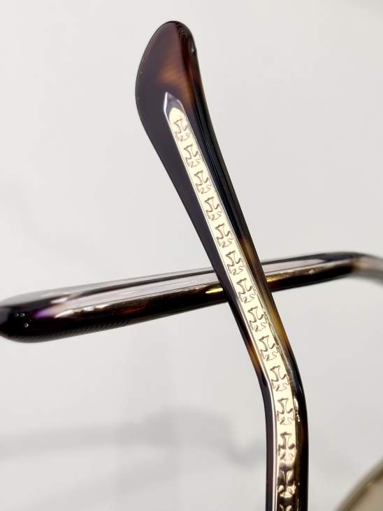 Picture of Chrome Hearts Sunglasses _SKUfw77670048fw